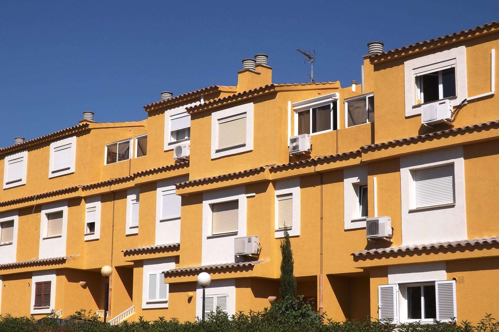Saneamiento y pintura de fachada en Mallorca 